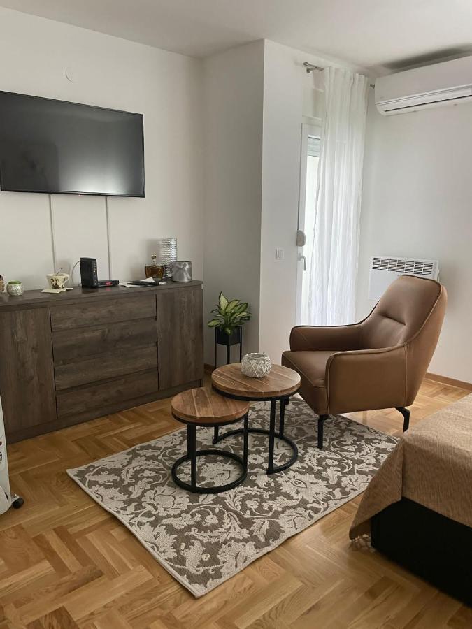 Apartman Tim Lux 1 Vrnjačka Banja 外观 照片